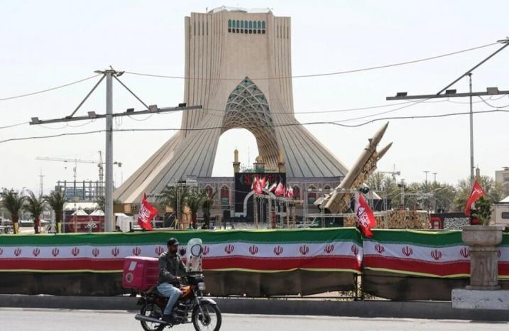 نيويورك تايمز: تفوق تكتيكي إيراني يستنزف ترسانة "باتريوت" الأمريكية ويُشعل مخاوف واشنطن