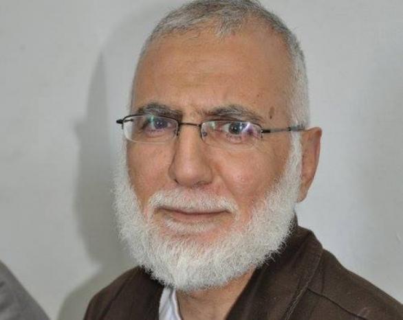 الاحتلال يعتقل النائب محمد أبو طير من منزله برام الله