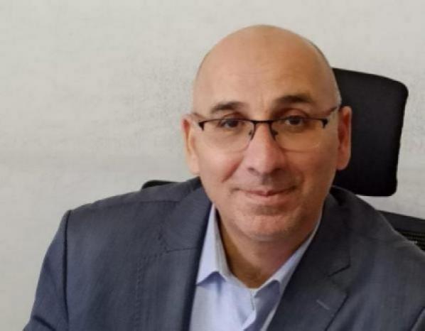 المحامي صلاح الدين موسى يكتب لوطن: 800 نوع دواء لم يعد متوفر لدى وزارة الصحة، فما العمل؟ المحامي صلاح الدين موسى يكتب لوطن: 800 نوع دواء لم يعد متوفر لدى وزارة الصحة، فما العمل؟