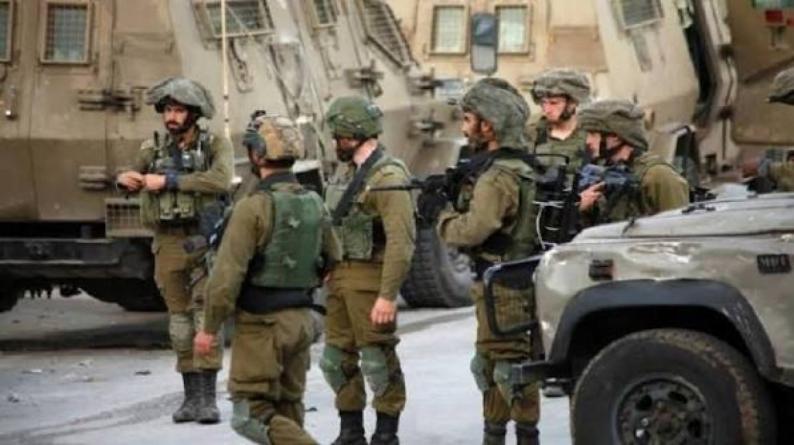 قوات الاحتلال تقتحم اللبن الشرقية جنوب نابلس قوات الاحتلال تقتحم اللبن الشرقية جنوب نابلس