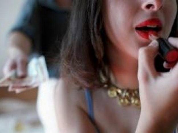 مافيا الجنس في لبنان على لسان ياسمين .. والضحية المرأة السورية مافيا الجنس في لبنان على لسان ياسمين .. والضحية المرأة السورية