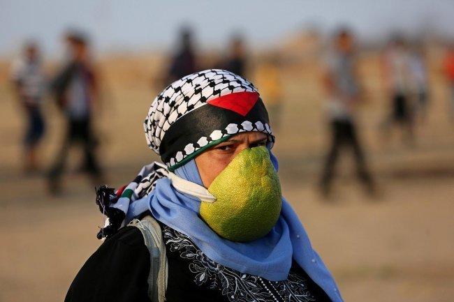 أهالي غزة يبتكرون طرقاً في مواجهة غاز الاحتلال