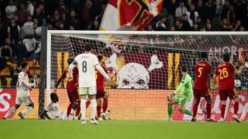"ريمونتادا" مثيرة تنقذ ريال مدريد من أنياب روما