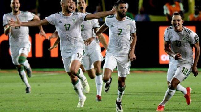 بطولة أمم أفريقيا: تونس تودِّع البطولة والجزائر تتأهل للنهائي أمام السنغال