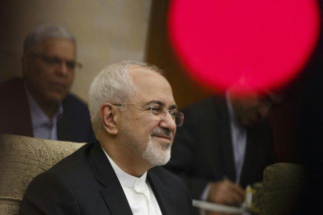 إيران: الولايات المتحدة تحلم بالانقلاب وستبوء بالفشل