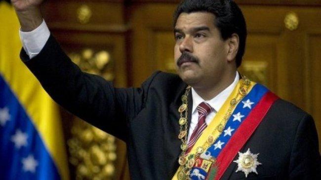 فنزويلا: مادورو يهدد بالرد على أي عدوان أمريكي محتمل