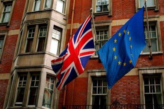 بريطانيا: أكثر من مليون يوقعون عريضة لاستفتاء جديد على عضوية الاتحاد الأوروبي