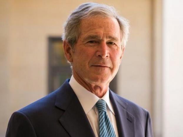بوش الابن ينتقد سياسات ترامب