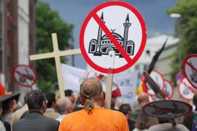 حزب ألماني: المسلمون غير مرحب بهم