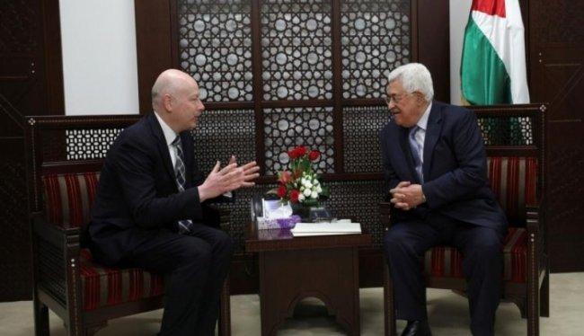 الرئيس عباس يلتقي المبعوث الاميركي