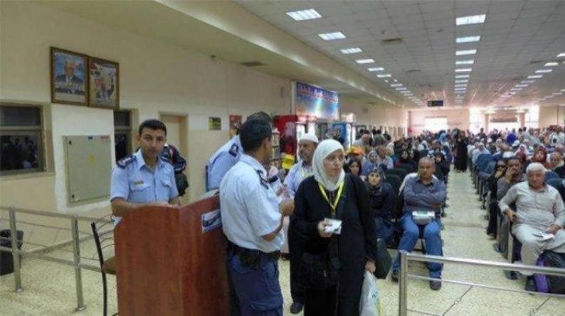 ​الاحتلال يمنع سفر 6 مواطنين من معبر الكرامة