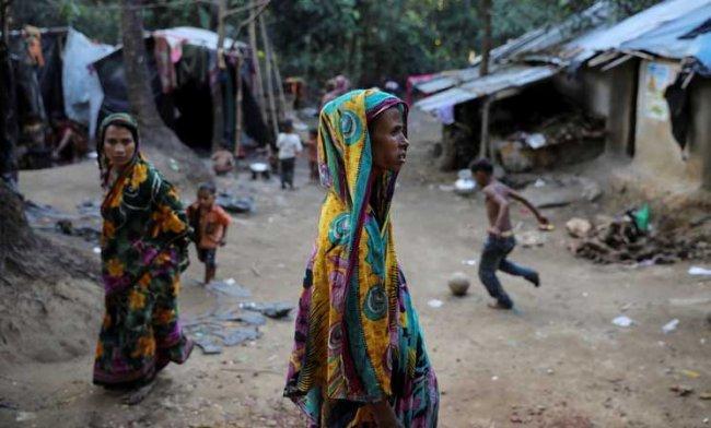 هيومن رايتس ووتش: الجيش البورمي أحرق قرى للروهينغا رغم اتفاق إعادة اللاجئين