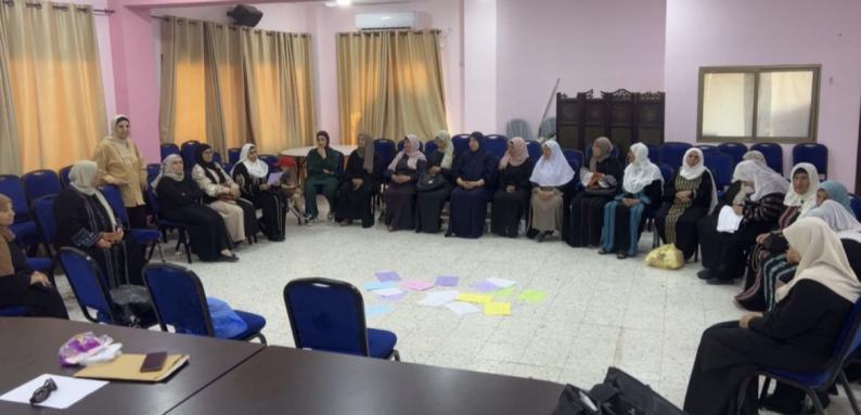 جمعية المرأة العاملة تنظم لقاءين نسويين في بيتا وعراق بورين لتعزيز المشاركة السياسية والقيادة ودور مجالس الظل جمعية المرأة العاملة تنظم لقاءين نسويين في بيتا وعراق بورين لتعزيز المشاركة السياسية والقيادة ودور مجالس الظل