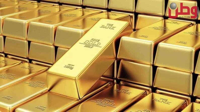 الذهب يتراجع مع صعود الدولار