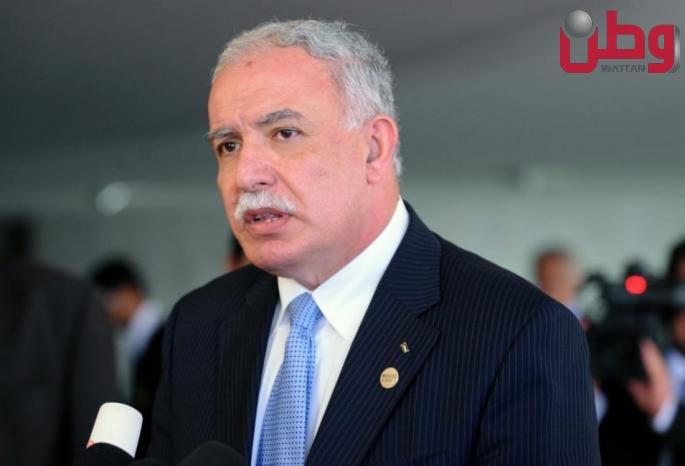 الاحتلال يسحب بطاقة "vip" من وزير الخارجية رياض المالكي الاحتلال يسحب بطاقة "vip" من وزير الخارجية رياض المالكي