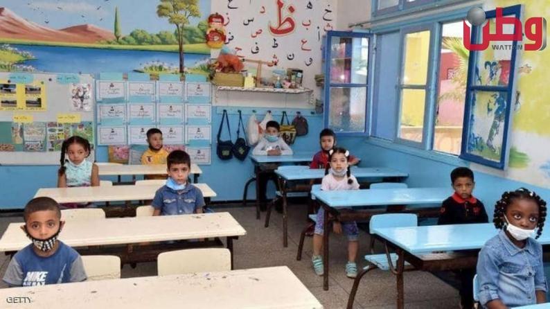 اليونيسف تدعو لإعادة فتح المدارس بدون انتظار التطعيم