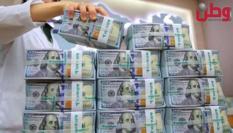 لماذا توقفت البنوك عن منح الحكومة مزيدا من القروض؟ لماذا توقفت البنوك عن منح الحكومة مزيدا من القروض؟