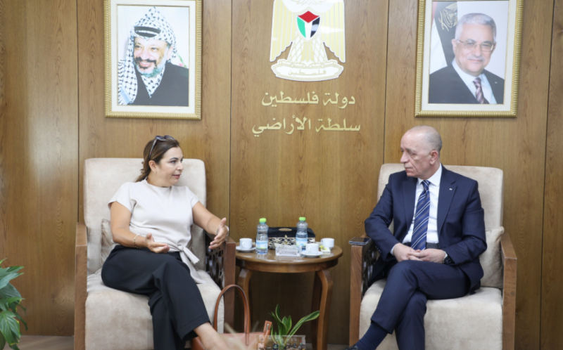 سلطة الأراضي وموئل الأمم المتحدة تبحثان إنجازات مشروع حوكمة الأراضي وخطط المرحلة المقبلة