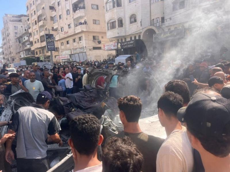 شهيدان ومصابون إثر استهداف مركبة في "تل الهوى" جنوب غزة