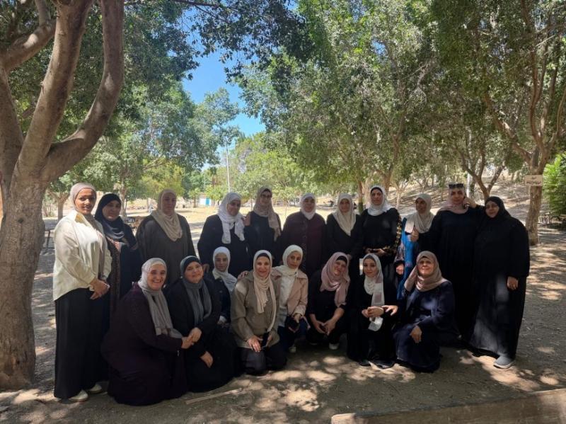 جمعية المرأة العاملة للتنمية في نابلس تنظم لقاءً لتبادل الخبرات بين عضوات المجالس المحلية ومجالس الظل