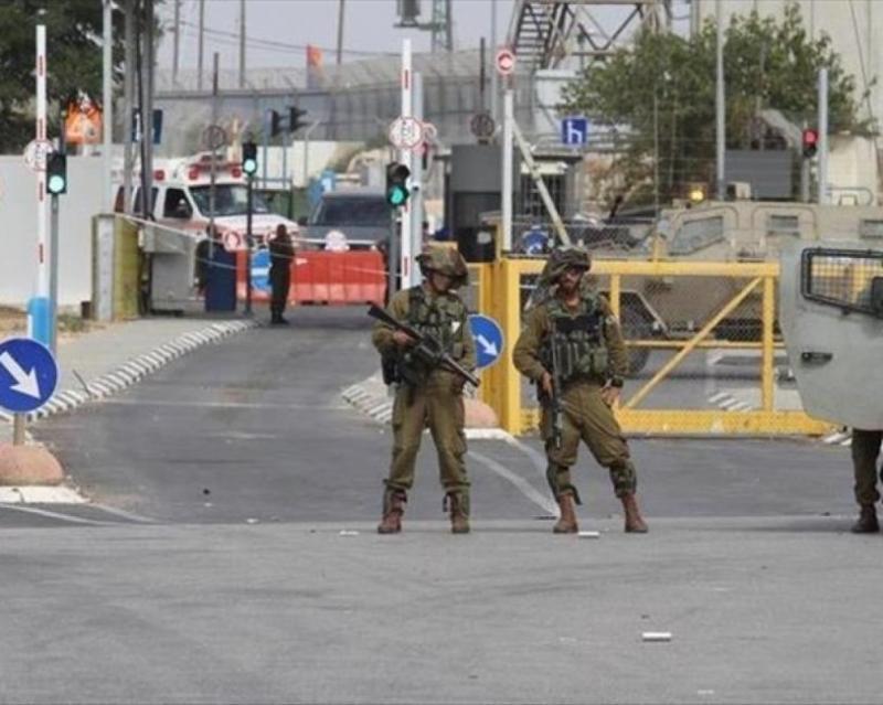 أزمة مرورية خانقة على مداخل القدس جراء تشديد الاحتلال إجراءاته على الحواجز