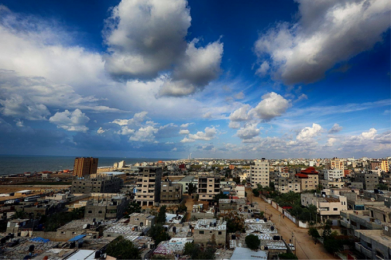 الطقس: انخفاض درجات الحرارة وفرص لأمطار متفرقة خلال الأيام المقبلة