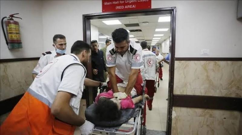 إصابة سيدة وطفلين برصاص الاحتلال في قطاع غزة