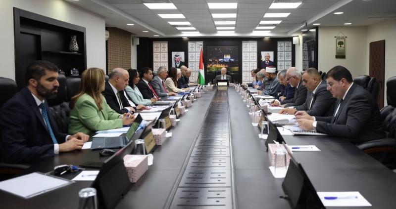 رئيس الوزراء يعلن اعتماد 66 تدخلاً عاجلاً لدعم المناطق المستهدفة يبدأ تنفيذها خلال أيام